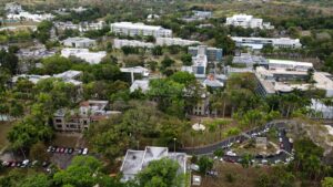 Vista aerea del Recinto Universitario de Mayagüez