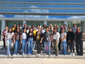Participantes de los talleres de cristalografia de la doctora Dalice Pinero - Centro Molecular UPR.