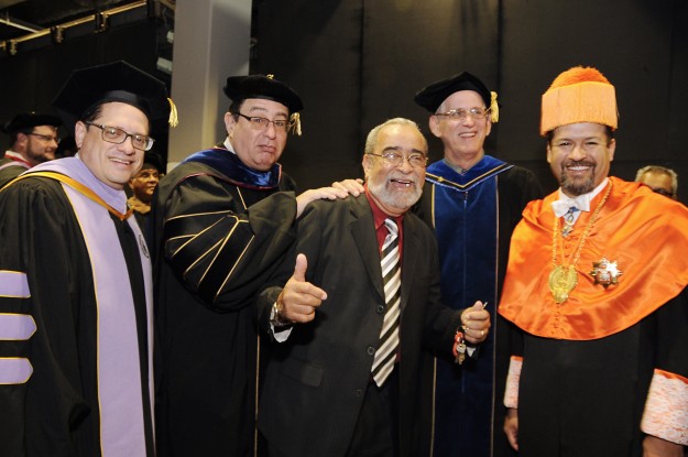 Graduación 2015 UPR RP Graduación UPR-RP