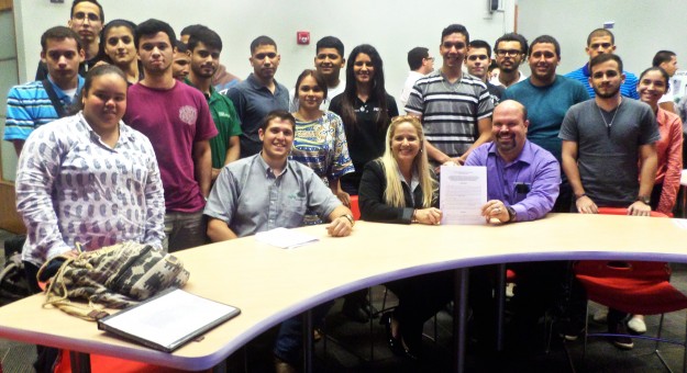 UPR Utuado firma acuerdo colaborativo que facilitará a jóvenes  establecer sus propias agro empresas