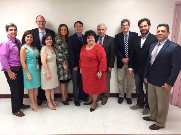 Delegación de la Universidad de Yale, el RCM y el FCTIPR Ciencias Médicas y Yale se unen por el desarrollo de más investigadores boricuas