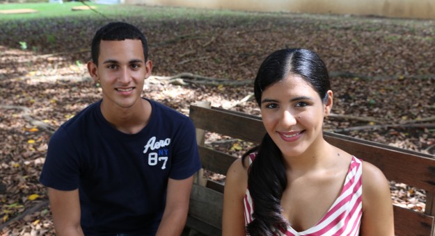 Estudiantes de Contabilidad de UPR Río Piedras galardonados con beca por cinco años de Fundación Kinesis