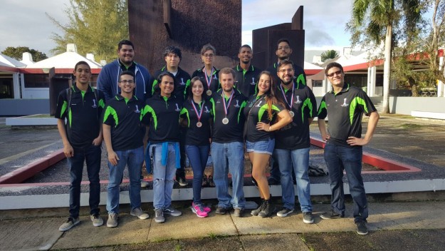 Partcipantes del CLub de Ajedrez de UPR-Cayey Partcipantes del CLub de Ajedrez de UPR-Cayey