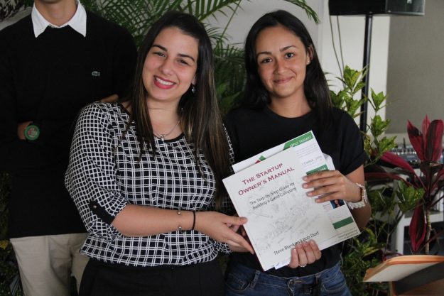 Premian Emprendedores durante Congreso de Empresarismo Premian Emprendedores durante Congreso de Empresarismo