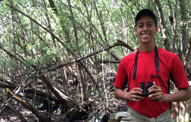 Carlos Velázquez Carlos Velázquez