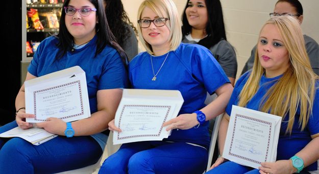 Izq a derecha Sharelys López Pérez, Coralys Campos, Omayra Torres Sánchez