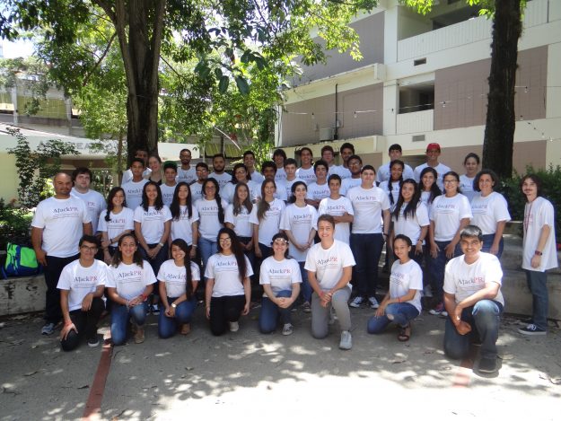 Participantes del Campamento Ciencias Cómputos UPR-RP Participantes del Campamento Ciencias Cómputos UPR-RP
