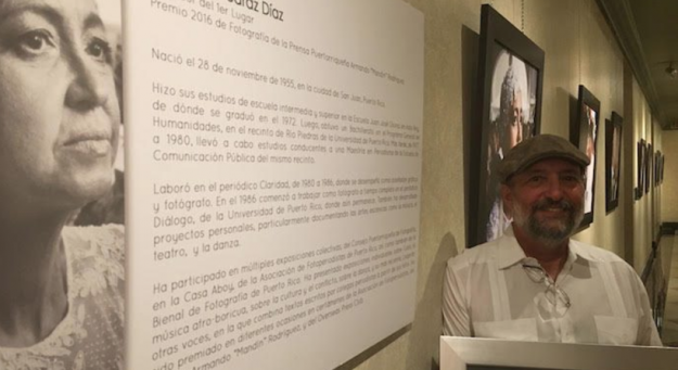 Ricardo Alcaraz, fotoperiodista de este medio y recipiente del premio Armando 'Mandín' Rodríguez 2016. (Víktor Rodríguez / Diálogo)