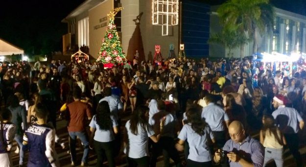 Encendido Navideño UPR-Aguadilla