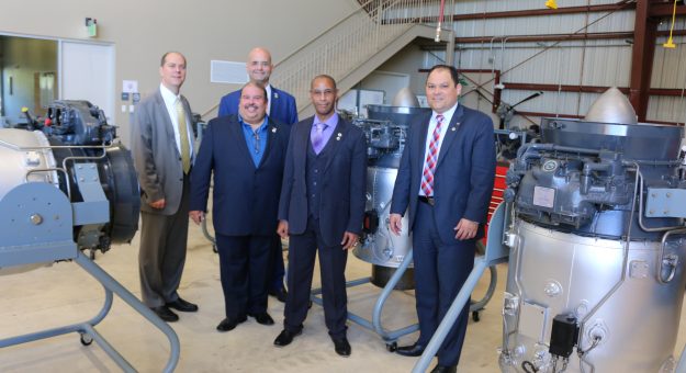 Dr. John M. Sankovic, Dr. José Planas, Dr. Carlos Ruiz, Prof. Wilmer Arroyo & Dr. Rubén Del Rosario