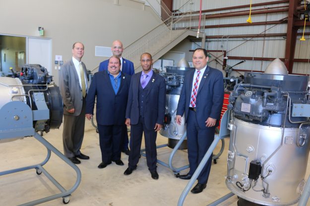 Dr. John M. Sankovic, Dr. José Planas, Dr. Carlos Ruiz, Prof. Wilmer Arroyo & Dr. Rubén Del Rosario Dr. John M. Sankovic, Dr. José Planas, Dr. Carlos Ruiz, Prof. Wilmer Arroyo & Dr. Rubén Del Rosario