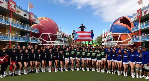 Equipos de porrismo de UPR Río Piedras, Mayagüez y Carolina