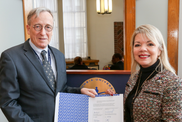 Firma Alianza Columbia & RCM Firma Alianza Columbia & RCM