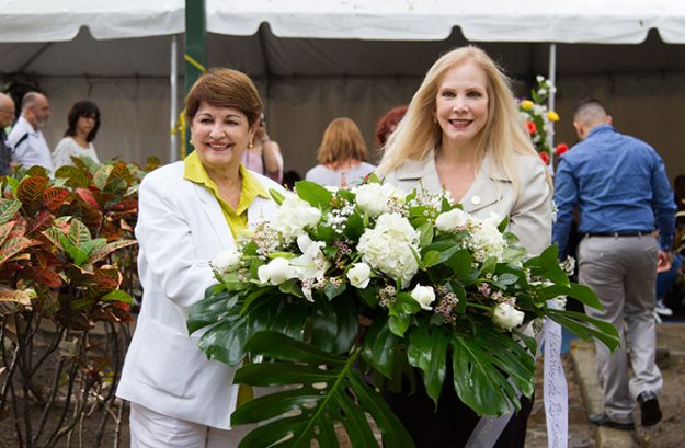 Rectora María de los Angeles Castro y Dra Nivea Fernandez Vicepresidenta UPR Rectora María de los Angeles Castro y Dra Nivea Fernandez Vicepresidenta UPR