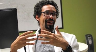 Dr. Roberto Meléndez, director de la investigación