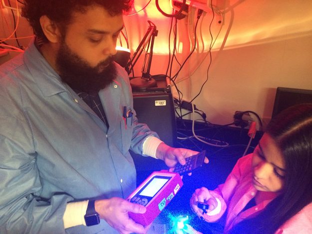 Kelvin Quiñones y Estefanía Medina Kelvin Quiñones y Estefanía Medina