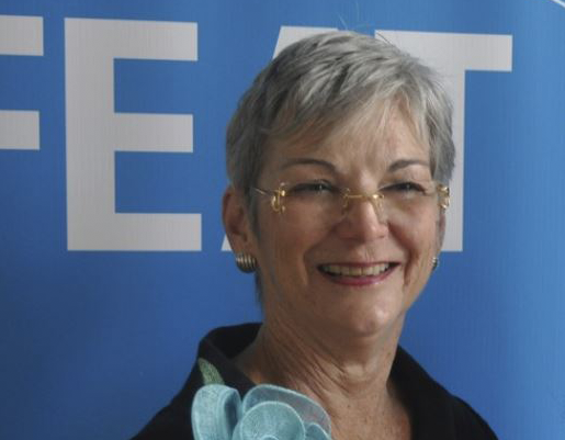 Dra. Esther Torres Dra. Esther Torres