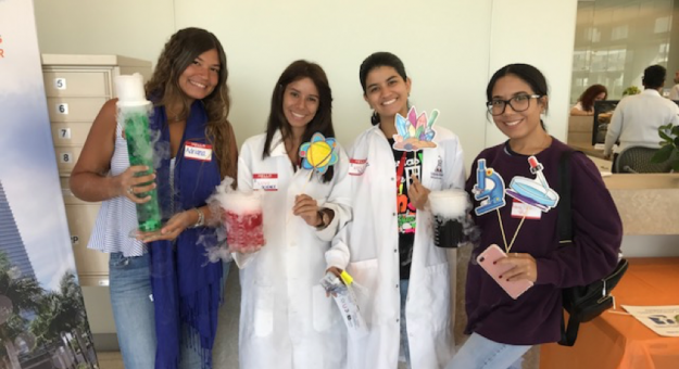 Evento "Creando ConCiencia", en el Centro de Investigación en Ciencias Moleculares de la UPR