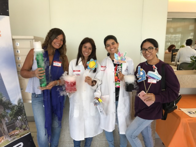 Evento «Creando ConCiencia», en el Centro de Investigación en Ciencias Moleculares de la UPR Evento "Creando ConCiencia", en el Centro de Investigación en Ciencias Moleculares de la UPR