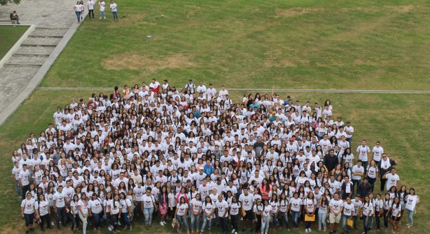 Sobre 700 estudiantes llegan a UPR Cayey a conocer su nueva Alma Mater