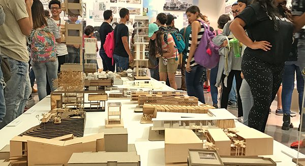 Exhibición de Trabajos de Estudiantes de Arquitectura