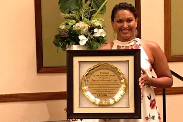 El proyecto Siempre Vivas, del Recinto Universitario de Mayagüez, obtuvo el premio Iluminando Vidas, otorgado por el Colegio de Profesionales de Terapia Ocupacional de Puerto Rico. El proyecto Siempre Vivas, del Recinto Universitario de Mayagüez, obtuvo el premio Iluminando Vidas, otorgado por el Colegio de Profesionales de Terapia Ocupacional de Puerto Rico.