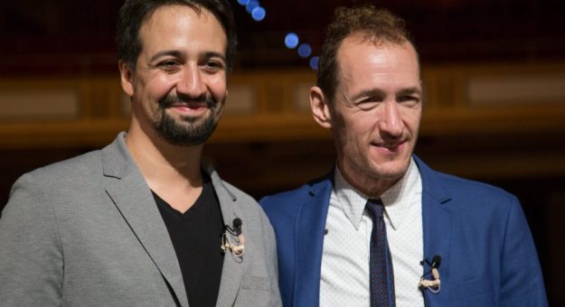 Jeffrey Seller productor de Hamilton junto a Lin Manuel Miranda