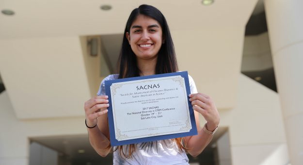 Estudiante Adriana Ortiz UPR RP gana premio en conferencia cientifica 2017