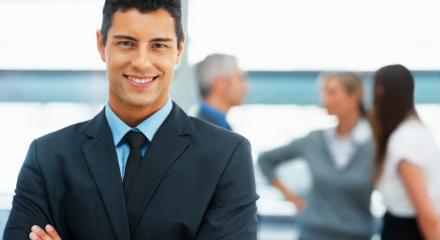 UPR Cayey celebra su feria de estudios graduados