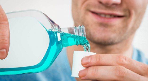 Investigadora de Ciencias Médicas concluye que los enjuagadores bucales podrían incrementar el riesgo de diabetes