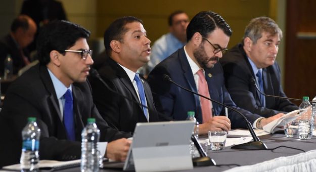 Presdiente de JG UPR, Walter Alomar, en vista de la JSF