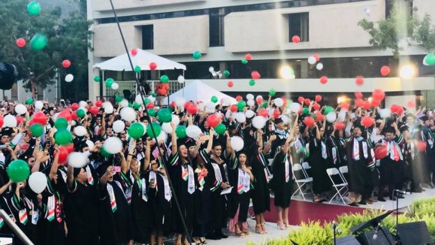 Clase graduada 2018 de la UPR Cayey Clase graduada 2018 de la UPR Cayey