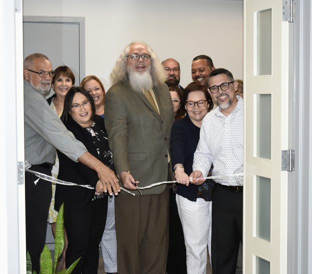 Ciencias Médicas estrena único espacio de investigación clínica-traslacional y comunicación científica de Puerto Rico Ciencias Médicas estrena único espacio de investigación clínica-traslacional y comunicación científica de Puerto Rico