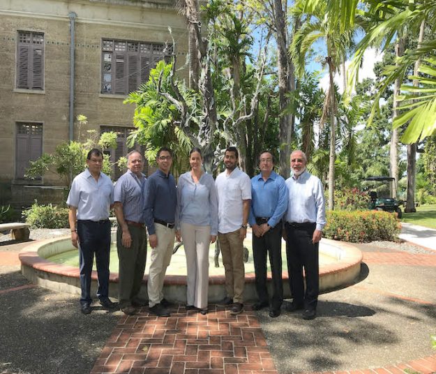 Los doctores: Marcelo Suárez, Ricardo López, José Perdomo, Carla López del Puerto, Jonathan Muñoz, y los profesores: Antonio Zaragoza e Ismael Pagán. Suministrada Los doctores: Marcelo Suárez, Ricardo López, José Perdomo, Carla López del Puerto, Jonathan Muñoz, y los profesores: Antonio Zaragoza e Ismael Pagán. Suministrada