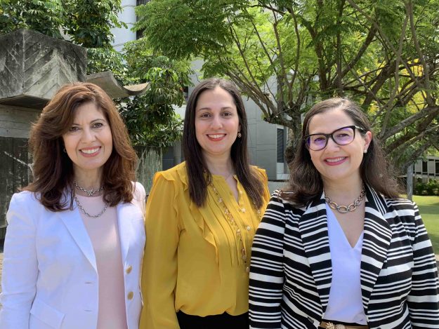 Las doctoras Evangelia Morou Bermúdez, Carmen J. Buxó Martínez y Karen G. Martínez González Las doctoras Evangelia Morou Bermúdez, Carmen J. Buxó Martínez y Karen G. Martínez González