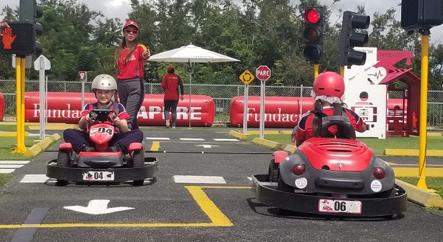 UPR Bayamón y Fundación MAPFRE inauguran el Parque Rodante de Seguridad Vial Villa Segura