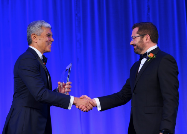 Escuela de Medicina de la UPR recibe máxima distinción en los Estados Unidos Escuela de Medicina de la UPR recibe máxima distinción en los Estados Unidos