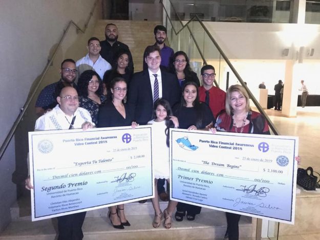 UPRH fue el único Recinto galardonado en este evento, compitiendo así con instituciones que poseen las mejores Escuelas de Comunicación en la Isla UPRH fue el único Recinto galardonado en este evento, compitiendo así con instituciones que poseen las mejores Escuelas de Comunicación en la Isla