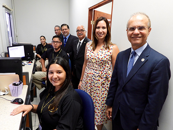 Hacienda inaugura primer Centro de Servicios 360 en la Universidad de Puerto Rico, Recinto de Bayamón Hacienda inaugura primer Centro de Servicios 360 en la Universidad de Puerto Rico, Recinto de Bayamón