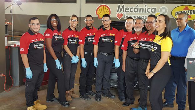 Universidad de Puerto Rico, Recinto de Carolina participa en mecánica por una buena causa Universidad de Puerto Rico, Recinto de Carolina participa en mecánica por una buena causa