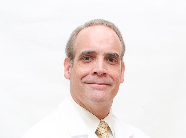 Dr. Juan A. González Sánchez Dr. Juan A. González Sánchez