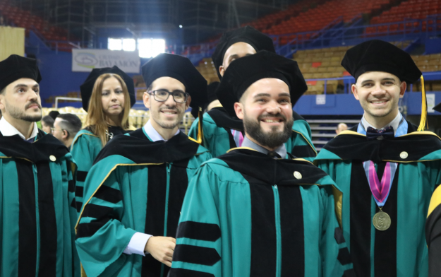 Clase graduanda Recinto de Ciencias Médicas 2019 Clase graduanda Recinto de Ciencias Médicas 2019