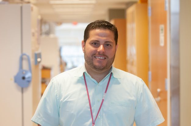 Dr. Eduardo Nicolau, UPR Río Piedras – Facultad de Ciencias Natulares proyecto con NASA Dr. Eduardo Nicolau, UPR Río Piedras - Facultad de Ciencias Natulares proyecto con NASA