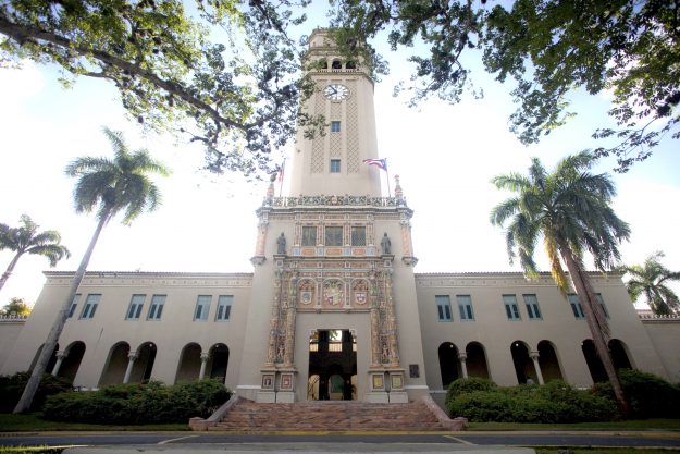 Torre UPR Río Piedras Torre UPR Río Piedras
