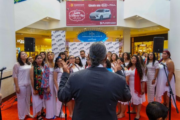 Universidad de Puerto Rico concluye exitosamente orientación en centros comerciales para dar a conocer oferta académica Universidad de Puerto Rico concluye exitosamente orientación en centros comerciales para dar a conocer oferta académica