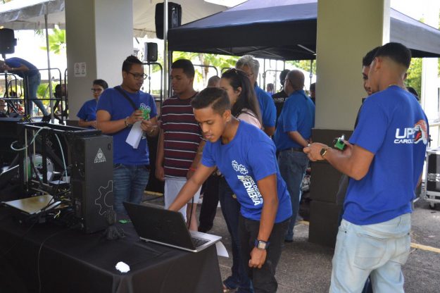 Feria de servicios y admisiones en UPR Carolina Feria de servicios y admisiones en UPR Carolina