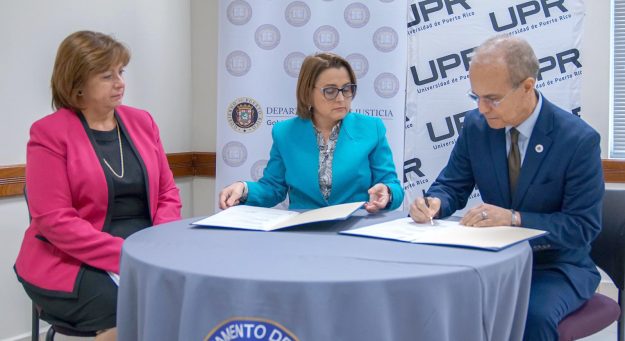 Departamento de Justicia y Universidad de Puerto Rico firman acuerdo de colaboración