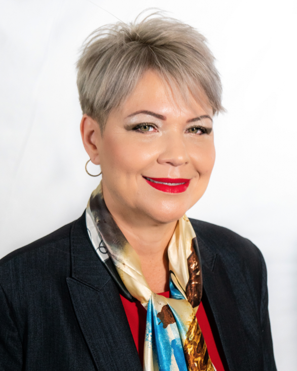 Dra. Carolyn Mercado Dra. Carolyn Mercado