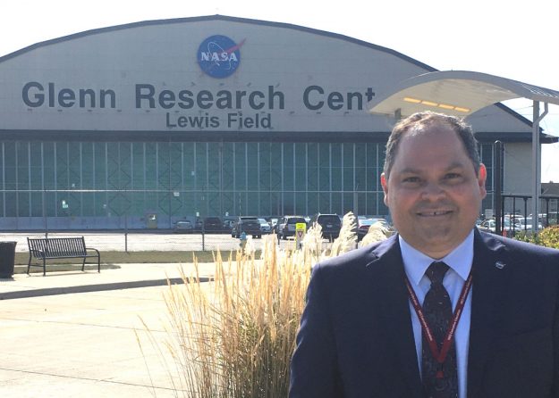 El doctor Rubén Del Rosario, egresado del RUM, recibió el máximo rango de Fellow de la Asociación Americana de Ingenieros Mecánicos (ASME). El doctor Rubén Del Rosario, egresado del RUM, recibió el máximo rango de Fellow de la Asociación Americana de Ingenieros Mecánicos (ASME).