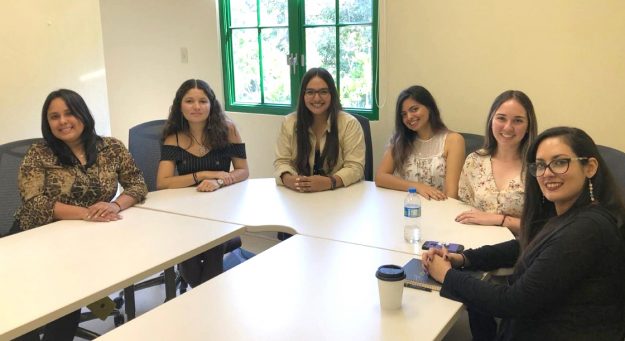 Fundadoras Sociedad de Mujeres en Física del RUM